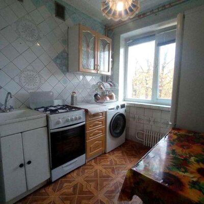Продажа 	 Харків,  Світла вул.   43