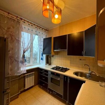 Продажа 	 Харків,  Нюрнберзький (Таганський 2-й) пров.   7
