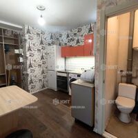 Продаж квартири Харків, Олексіївка, 50.1м²
