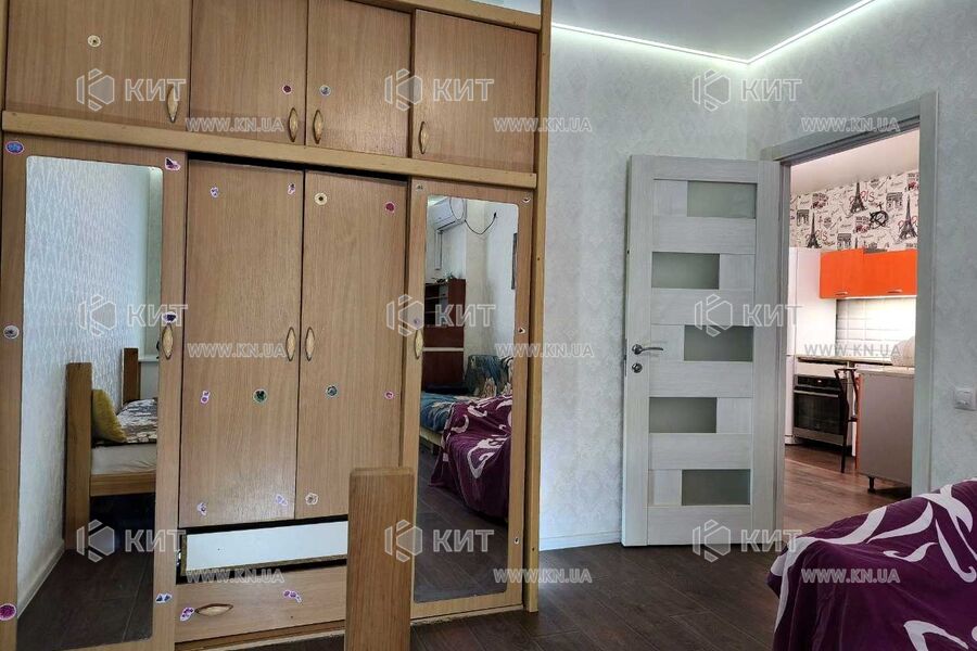 Продаж квартири Харків, Олексіївка, 50.1м²