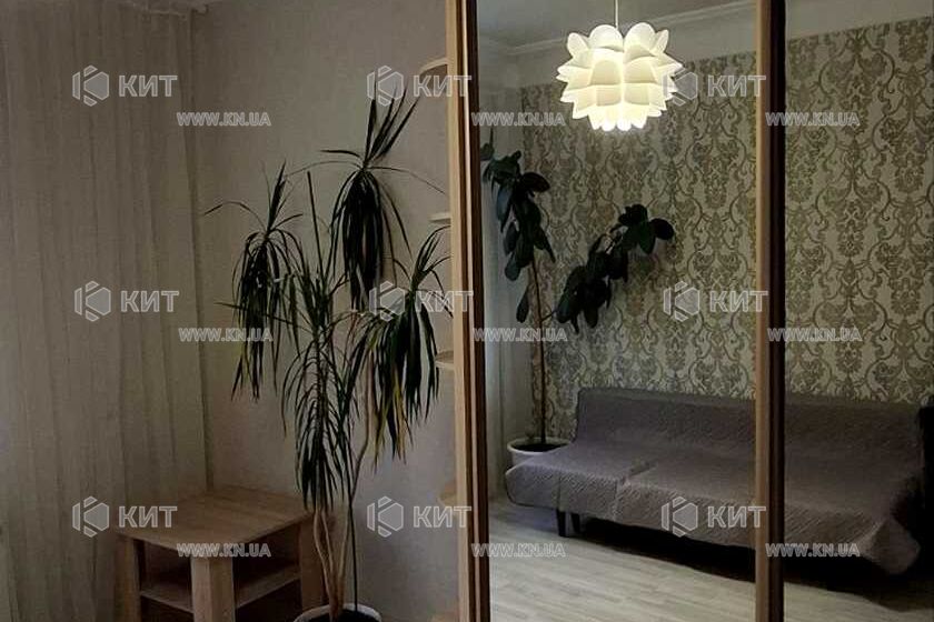 Продаж квартири Харків, ХТЗ, Рогань, 49м²