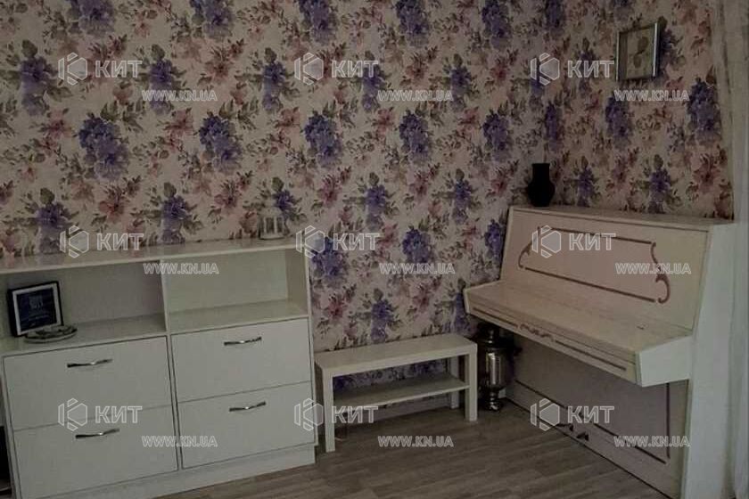 Продаж квартири Харків, ХТЗ, Рогань, 49м²