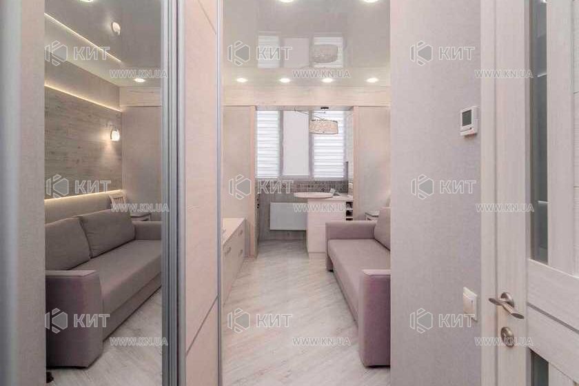 Продаж квартири Харків, Салтівка(Бараб.,Україна), 20м²