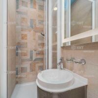 Продаж квартири Харків, Салтівка(Бараб.,Україна), 20м²