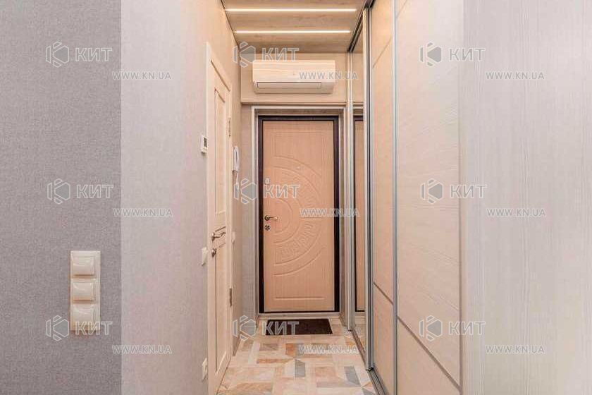 Продаж квартири Харків, Салтівка(Бараб.,Україна), 20м²