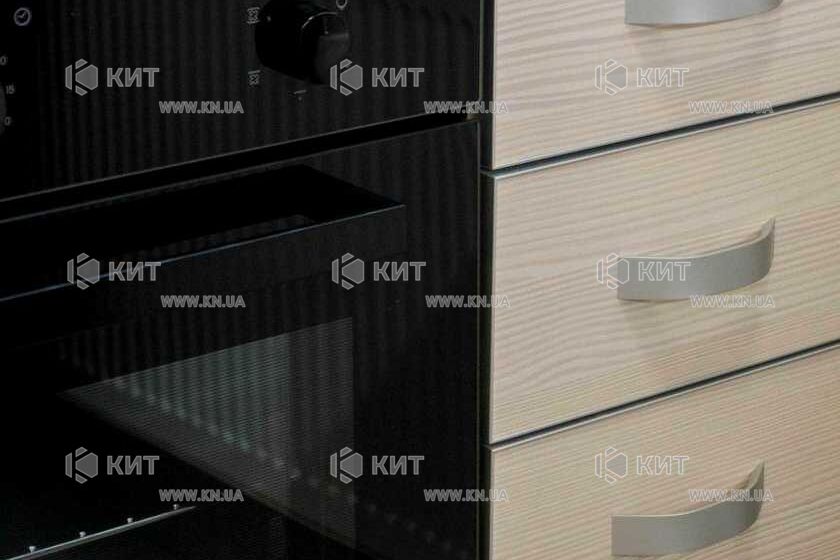 Продаж квартири Харків, Салтівка(Бараб.,Україна), 20м²