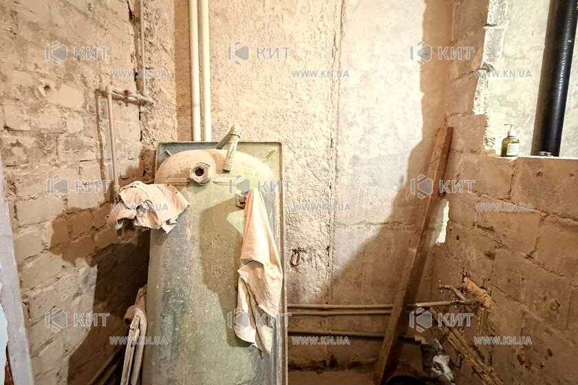 Продаж квартири Харків, ХТЗ, Рогань, 37.6м²
