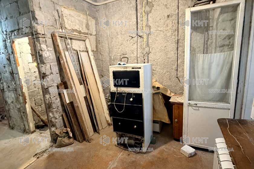 Продаж квартири Харків, ХТЗ, Рогань, 37.6м²