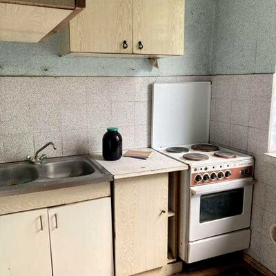 Продажа 	 Харків,  Людвіга Свободи пр.   46