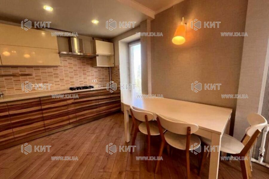 Продажа квартиры Харьков, Спортивная, Гагарина, Защитников, 80м²