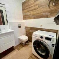Продаж квартири Харків, ХТЗ, Рогань, 45м²