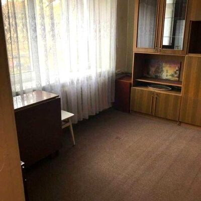 Продажа 	 Харьков,  Зерновой пер.   6/4