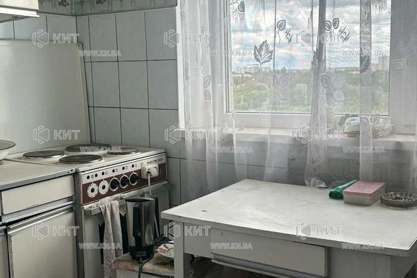 Продаж квартири Харків, ХТЗ, Рогань, 45.3м²