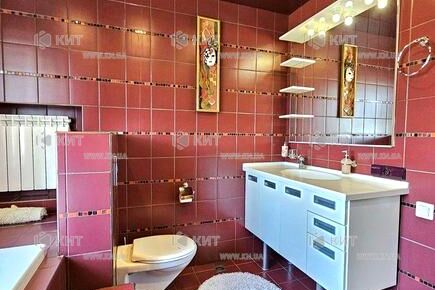 Продаж квартири Харків, Салтівка, 521 мрн., 146м²