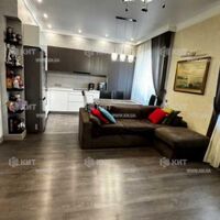 Продажа квартиры Харьков, Спортивная, Гагарина, Защитников, 93.3м²