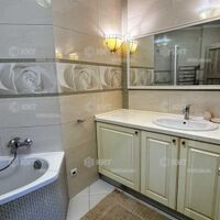 Продажа квартиры Харьков, Спортивная, Гагарина, Защитников, 93.3м²