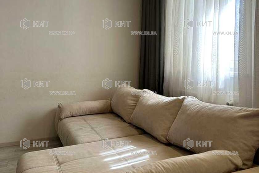 Продаж квартири Харків, ХТЗ, Рогань, 35м²