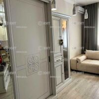 Продаж квартири Харків, ХТЗ, Рогань, 35м²