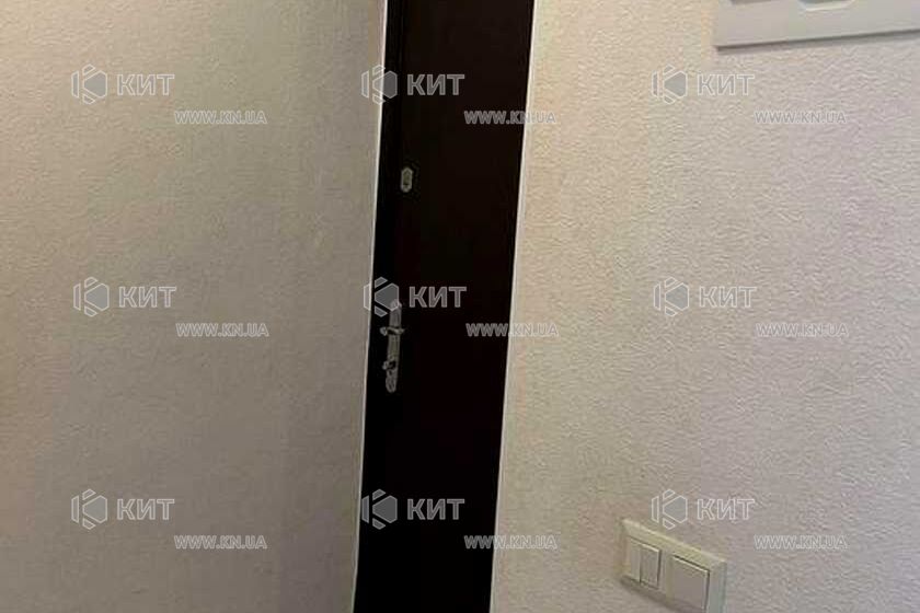 Продаж квартири Харків, ХТЗ, Рогань, 35м²