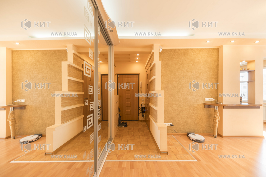 Продажа квартиры Харьков, Спортивная, Гагарина, Защитников, 68м²