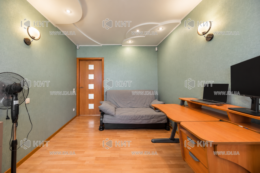 Продажа квартиры Харьков, Спортивная, Гагарина, Защитников, 68м²