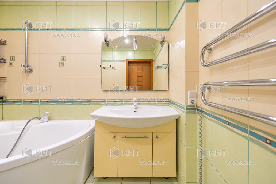 Продажа квартиры Харьков, Спортивная, Гагарина, Защитников, 68м²