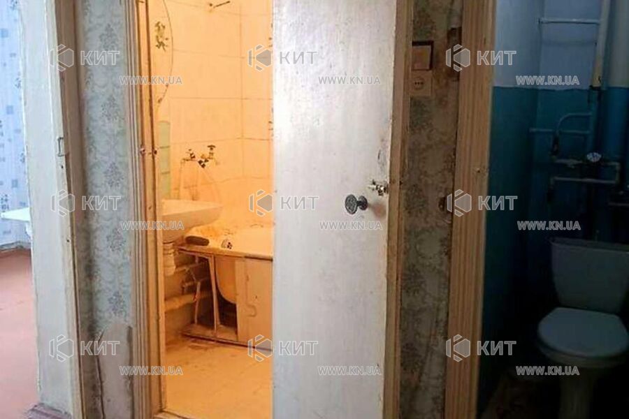 Продаж квартири Харків, ХТЗ, Рогань, 69.6м²