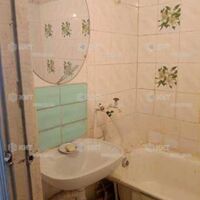 Продаж квартири Харків, ХТЗ, Рогань, 69.6м²
