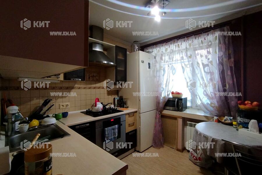 Продажа квартиры Харьков, Спортивная, Гагарина, Защитников, 43.1м²