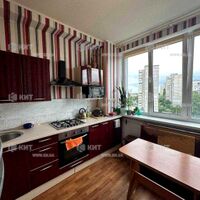 Продажа квартиры Харьков, ХТЗ, Рогань, 52м²