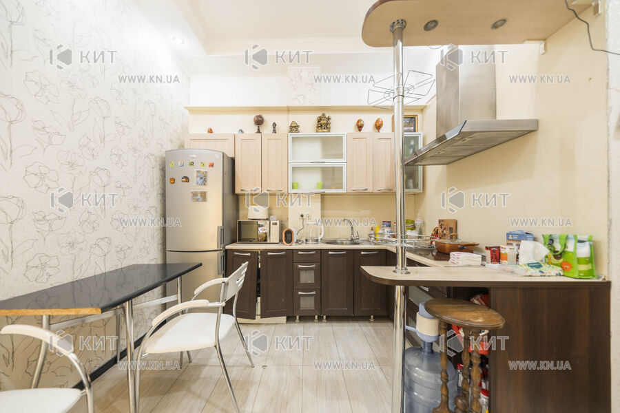 Продажа квартиры Харьков, Центр, 56м²