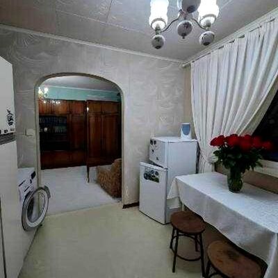 Продажа 	 Харків,  Аерокосмічний (Гагаріна) пр.   45А