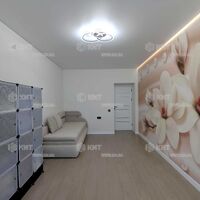 Продаж квартири Харків, ХТЗ, Рогань, 57.1м²