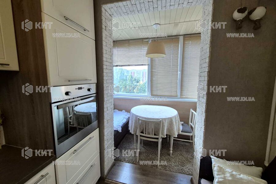 Продажа квартиры Харьков, Одесская, Основа, 68.2м²