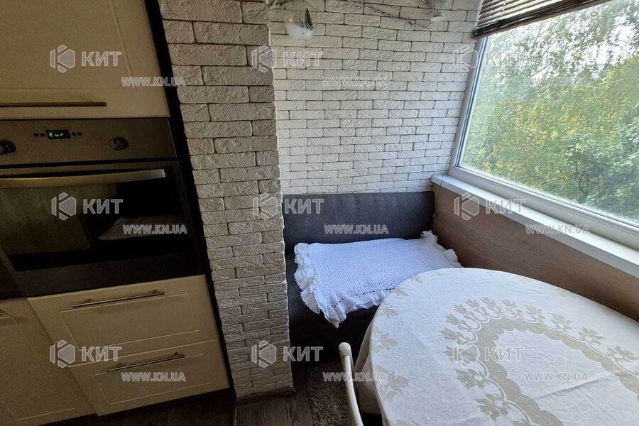 Продажа квартиры Харьков, Одесская, Основа, 68.2м²