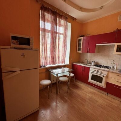 Продажа 	 Харьков,  Григория Сковороды (Пушкинская) ул.   54