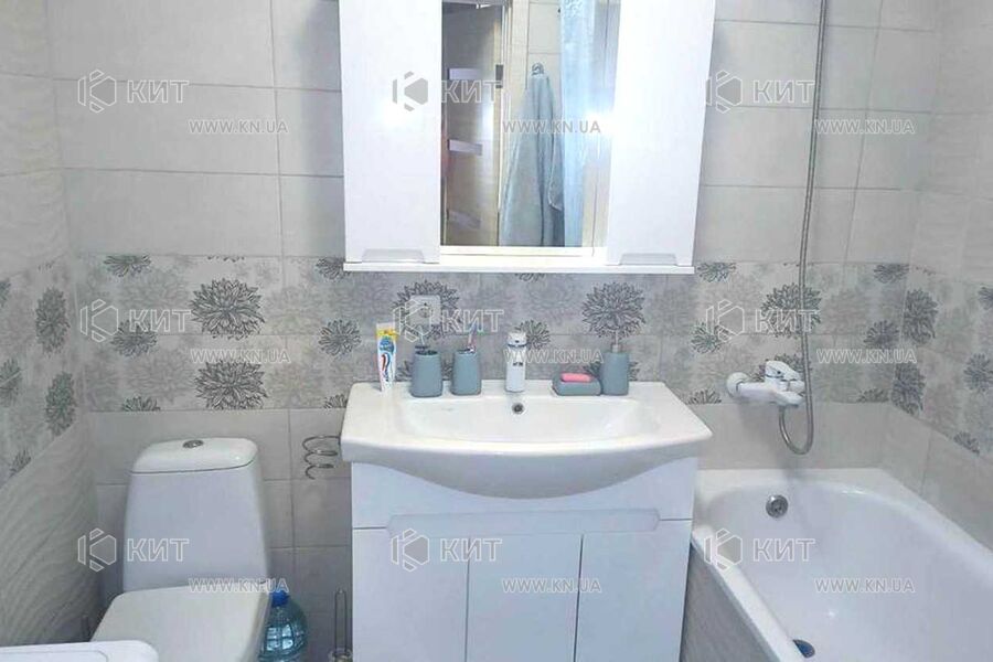 Продаж квартири Харків, Салтівка(Бараб.,Україна), 48м²