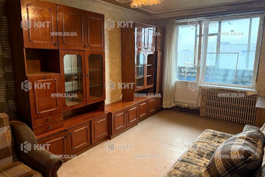 Продаж квартири Харків, ХТЗ, Рогань, 33м²