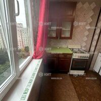 Продаж квартири Харків, ХТЗ, Рогань, 33м²