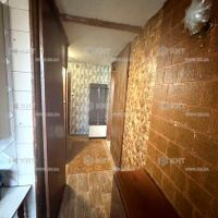 Продаж квартири Харків, ХТЗ, Рогань, 33м²