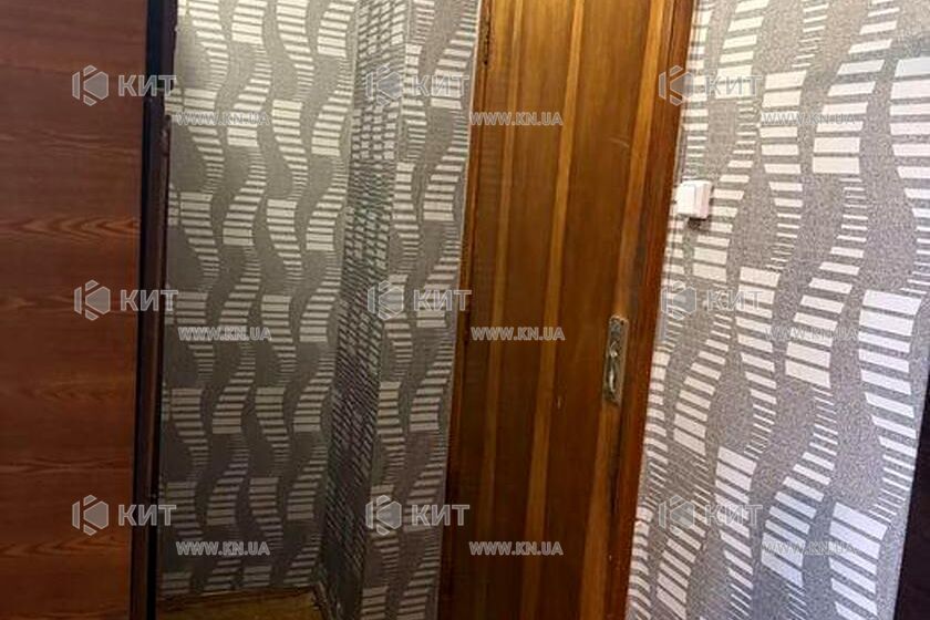 Продаж квартири Харків, ХТЗ, Рогань, 33м²