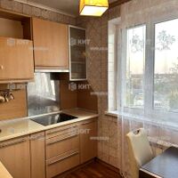 Продажа квартиры Харьков, ХТЗ, Рогань, 69м²