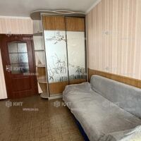 Продаж квартири Харків, ХТЗ, Рогань, 59м²