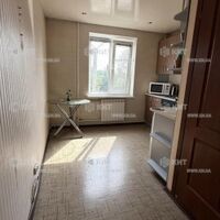 Продаж квартири Харків, ХТЗ, Рогань, 59м²