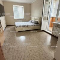 Продаж квартири Харків, ХТЗ, Рогань, 59м²