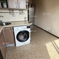 Продаж квартири Харків, ХТЗ, Рогань, 59м²