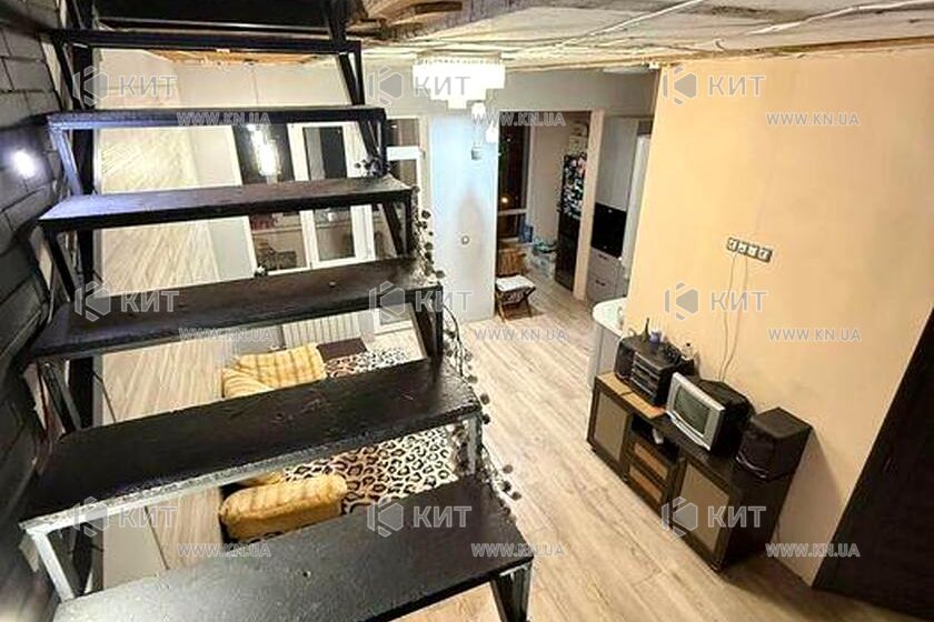Продажа квартиры Харьков, ХТЗ, Рогань, 106м²