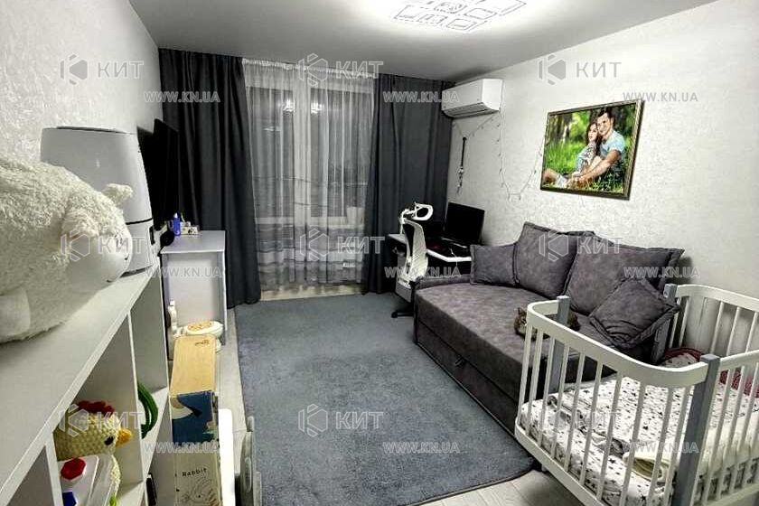 Продажа квартиры Харьков, ХТЗ, Рогань, 33м²