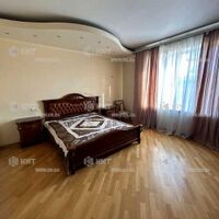 Продаж квартири Харків, Наукова, 130м²