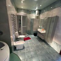 Продаж квартири Харків, Наукова, 130м²